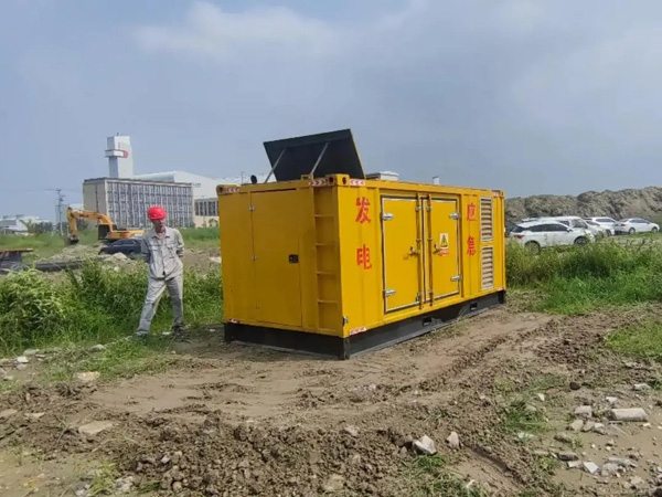 汤阴200KW柴油发电机机组每小时的油耗量受哪些因素影响?